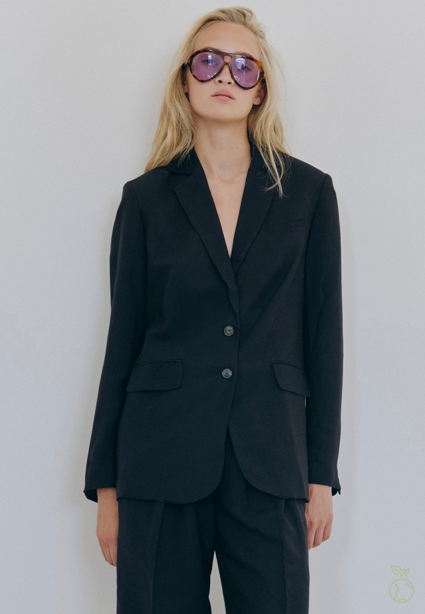 Mercy Blazer - Black – Herskind Official Mercy Blazer - Black – Herskind Official