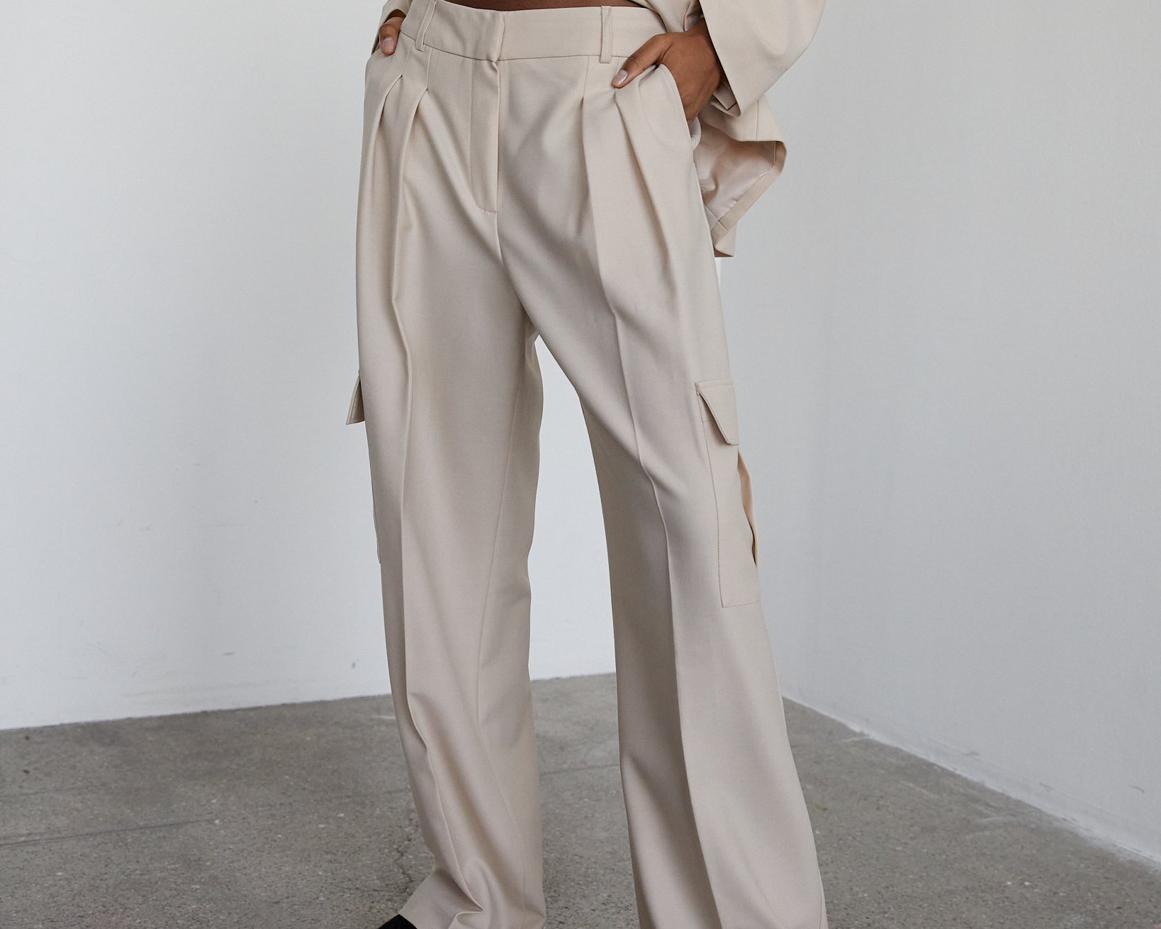 Birgitte Herskind Pleated Tomboy Style Relaxed Fit Pants Grey