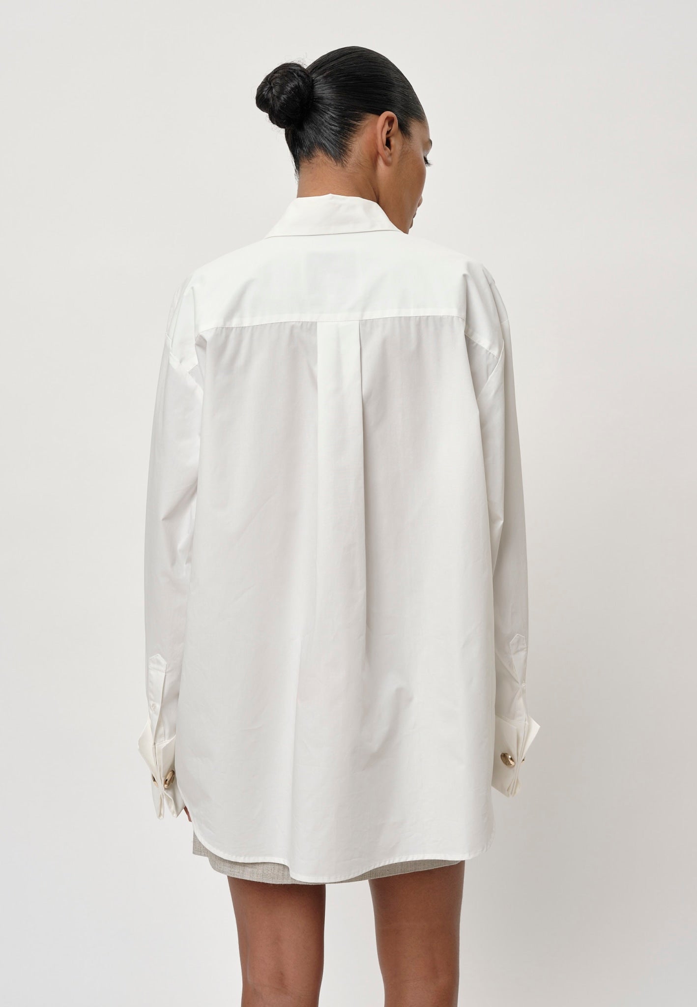 【再値下げ】OHGA FRILL short sleeves (White) 再値下げ】OHGA FRILL short sleeves (White)