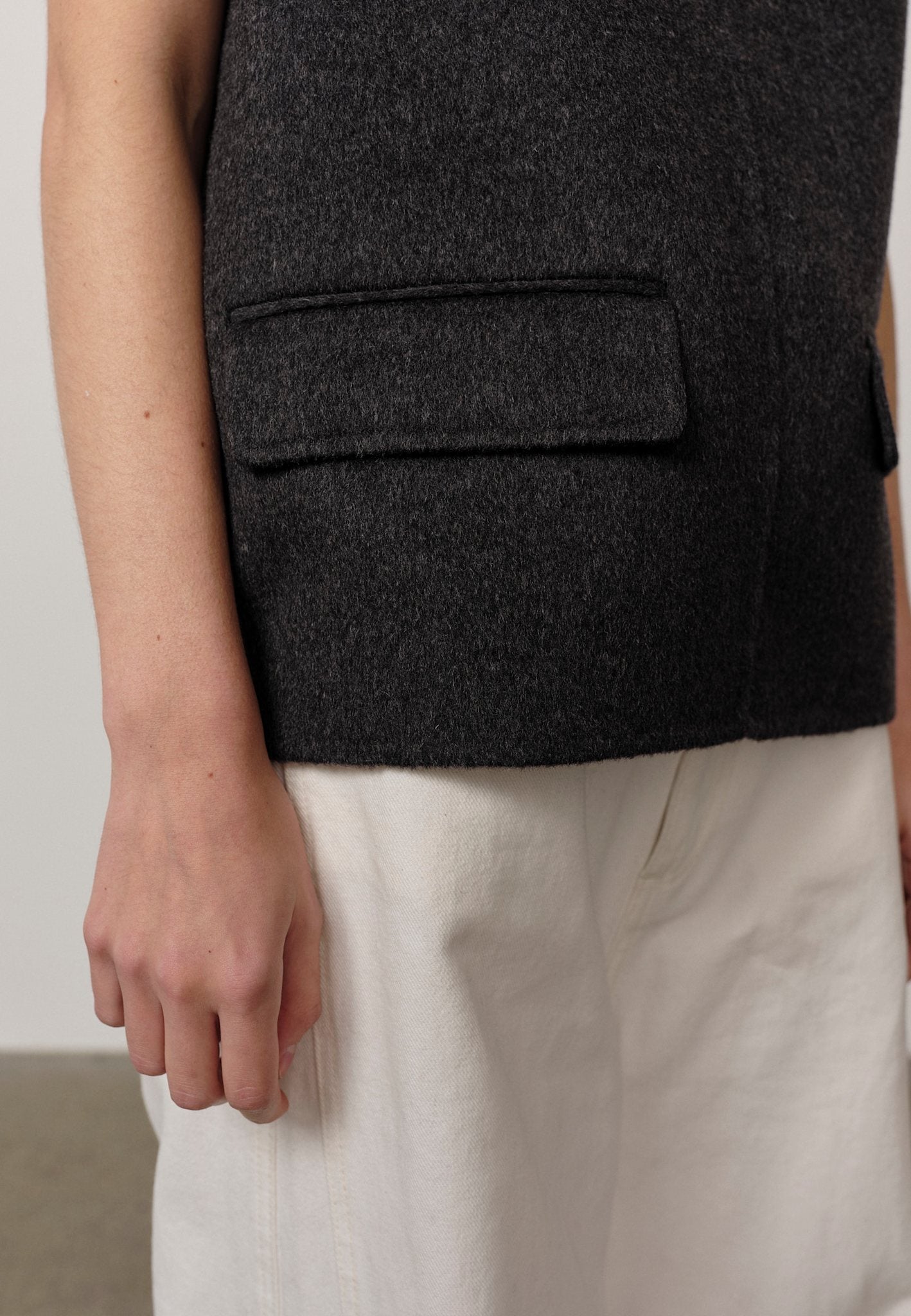 Ease Top