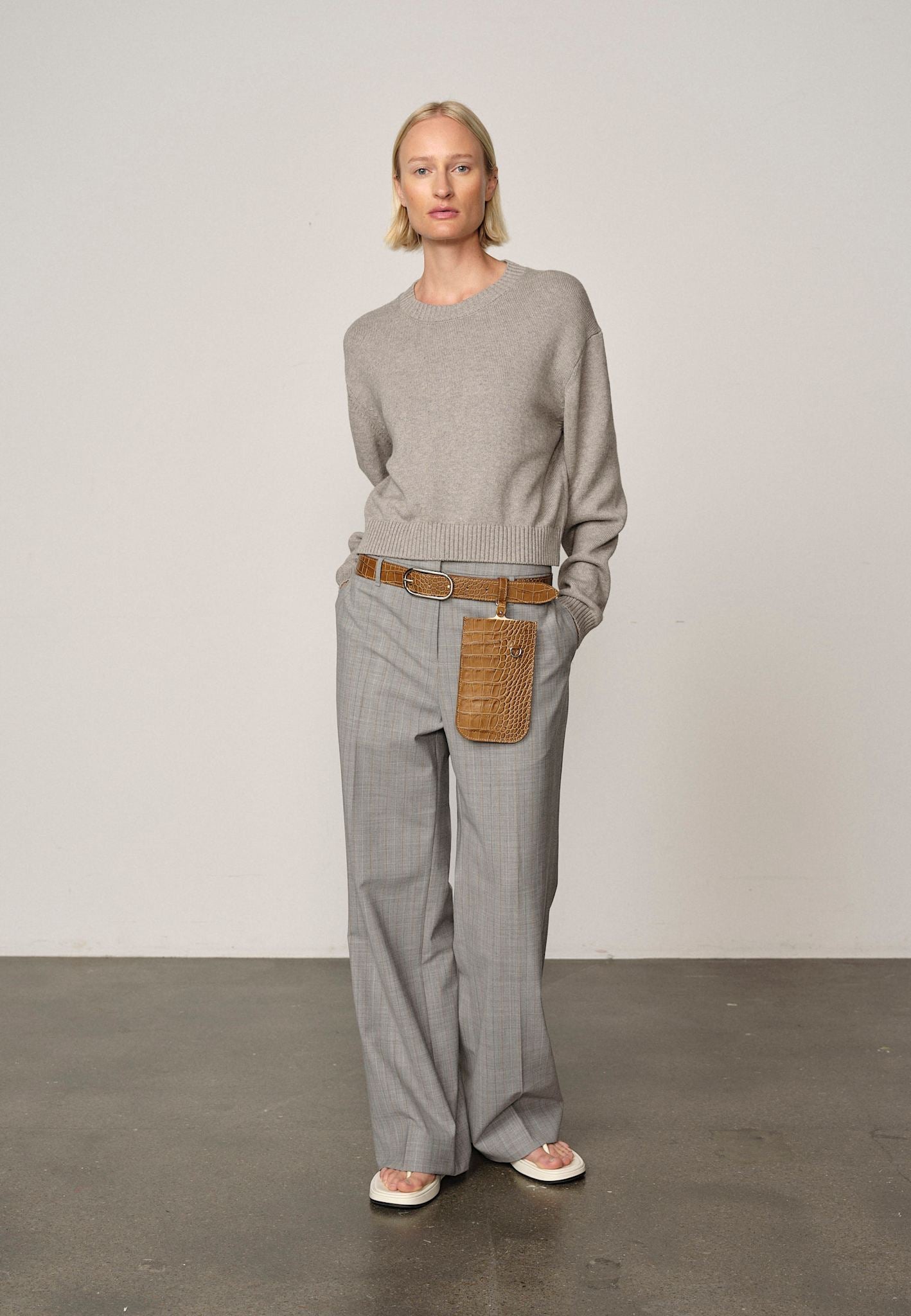 Handyhülle mit Brieftasche – Cognac