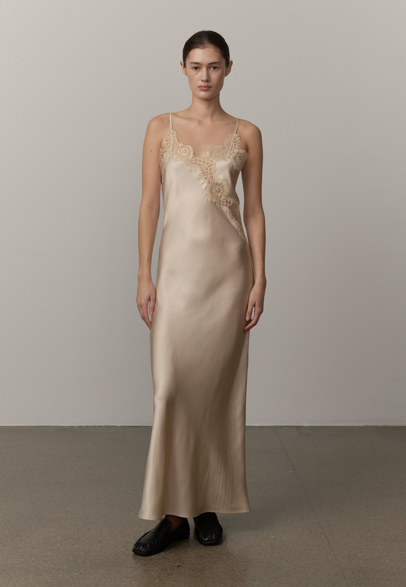 Laura Dress - Creme
