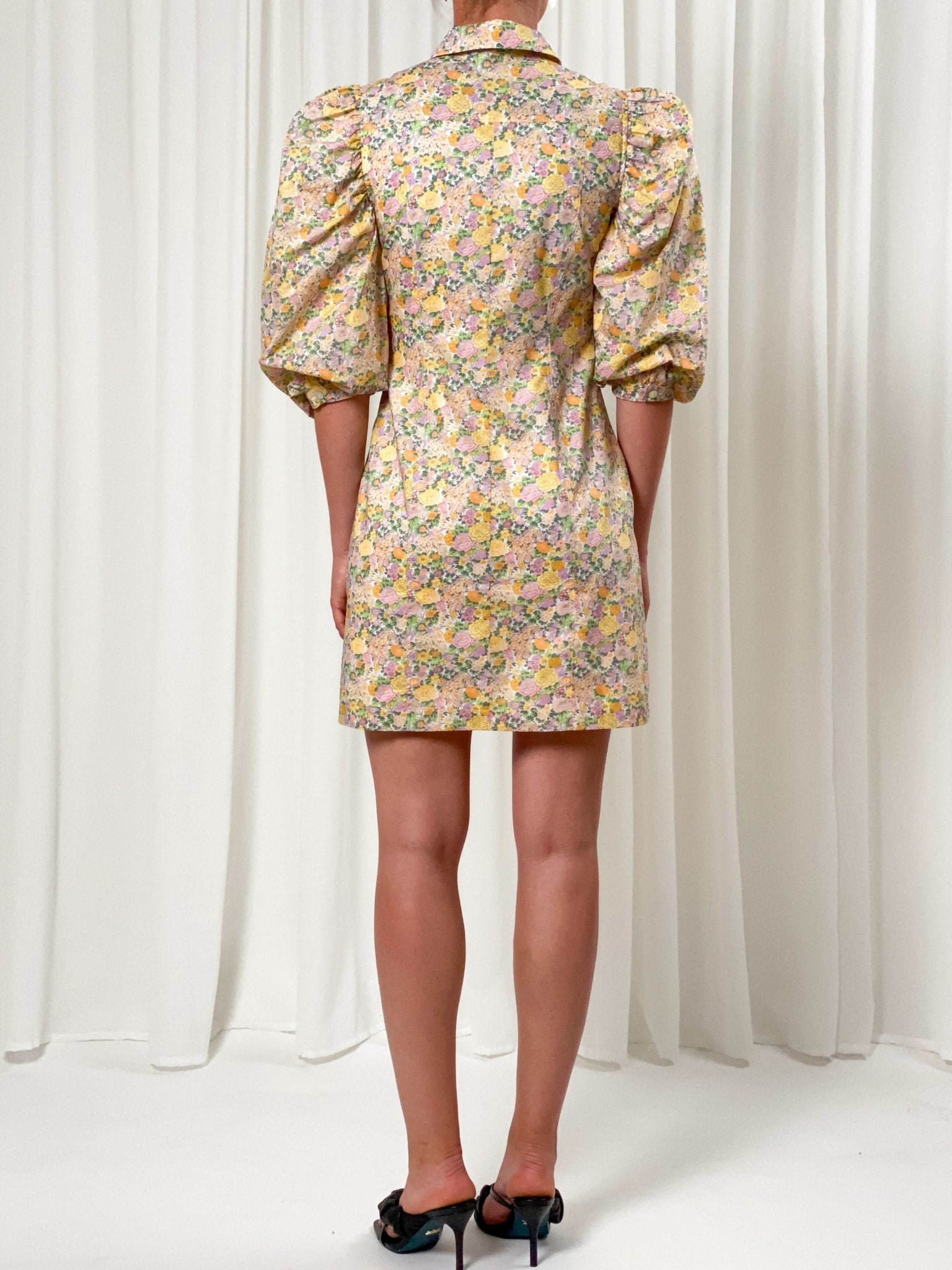 AMI|DRESSES (FDR216 CO0064 001) Ami Dress - Multi col. Flower - Multi col. Flower – Herskind